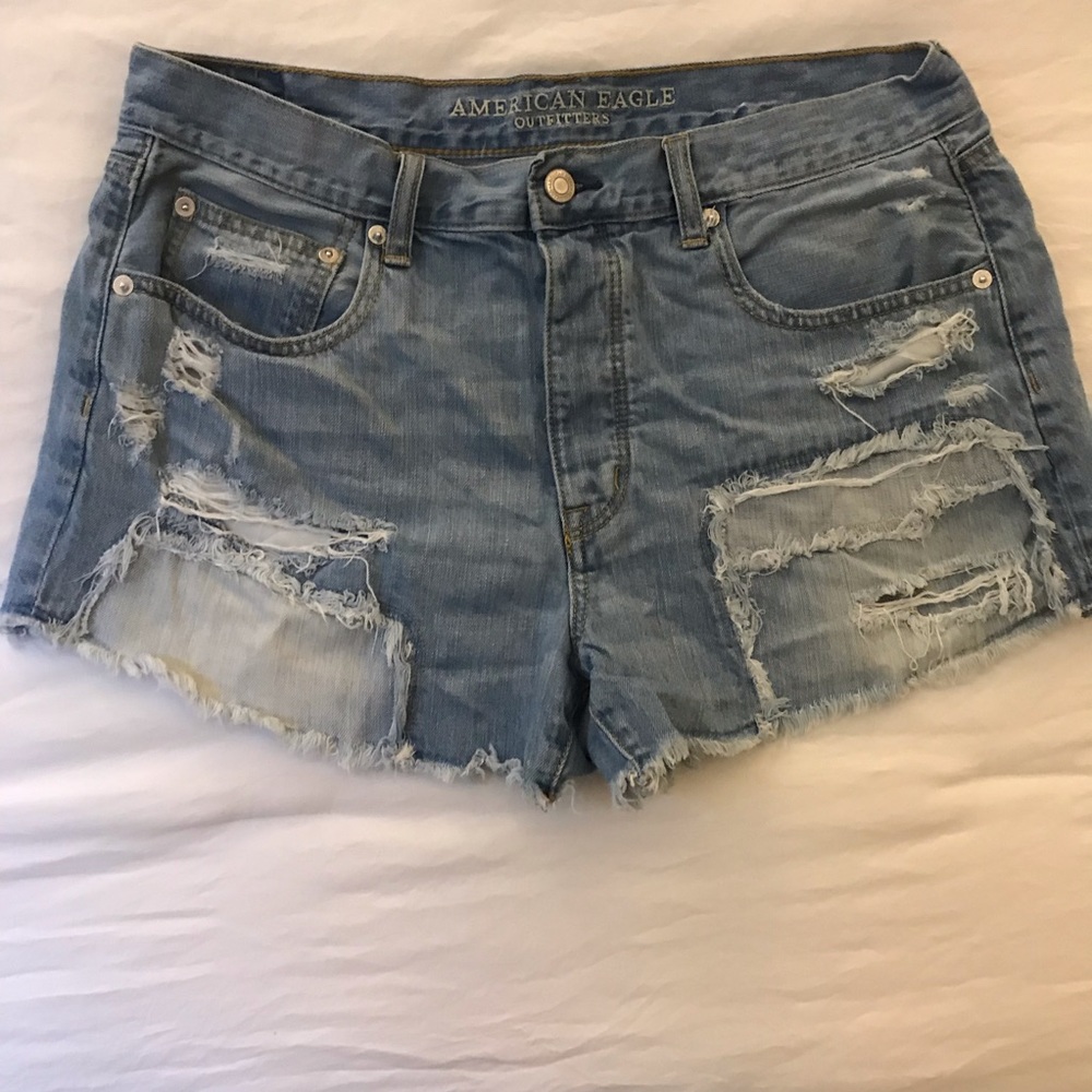 American eagle ripped shorts
